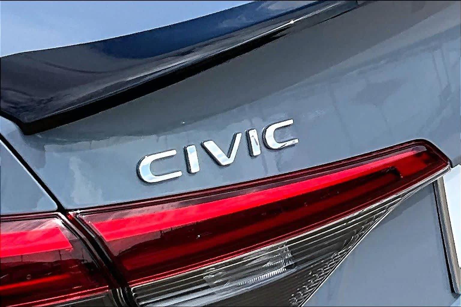 Used 2024 Honda Civic Sport image 29