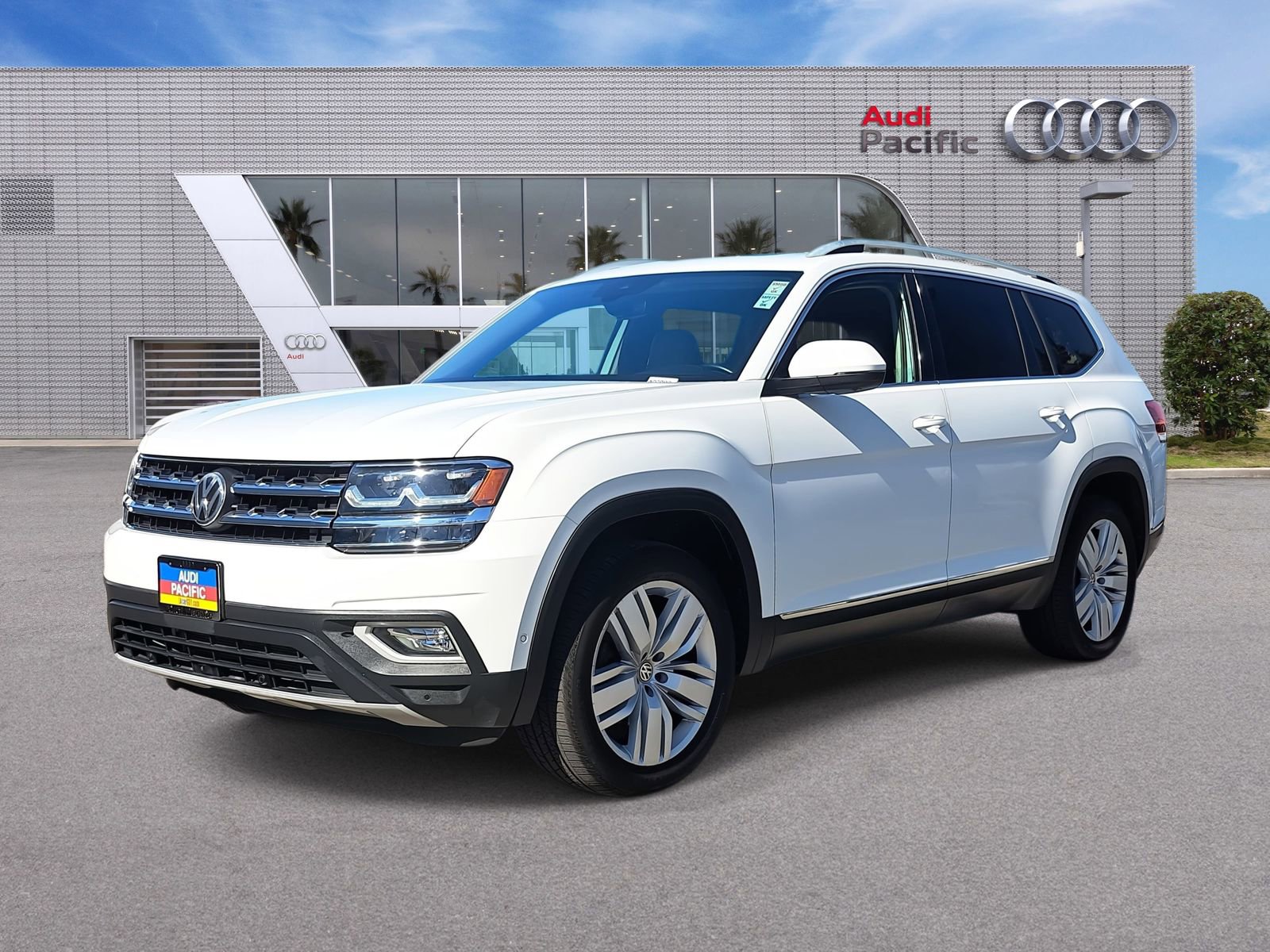 Used 2018 Volkswagen Atlas SEL Premium