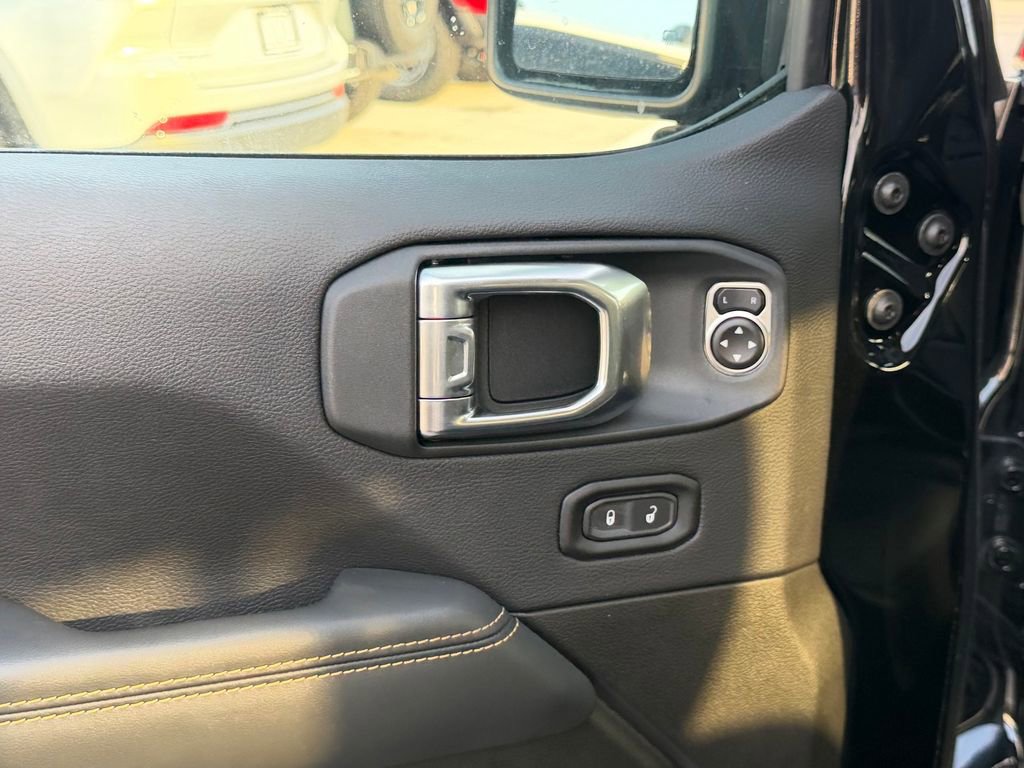 New 2026 Jeep Gladiator Sport AWD/4WD image 14