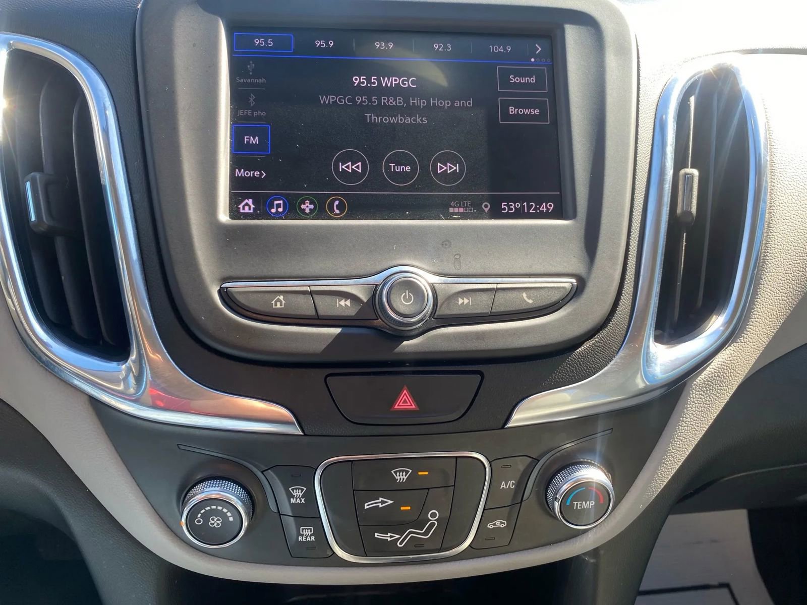 Used 2021 Chevrolet Equinox LS image 20