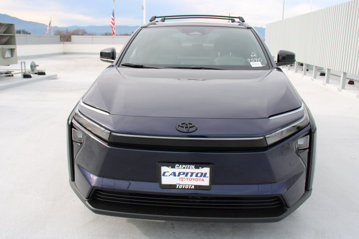 New 2027 Toyota bZ FWD image 7