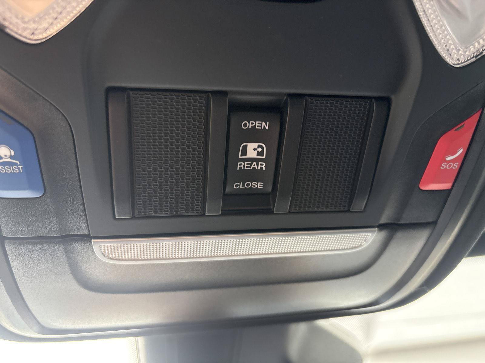 Used 2025 RAM 1500 Tradesman w/ Night Edition AWD/4WD image 23