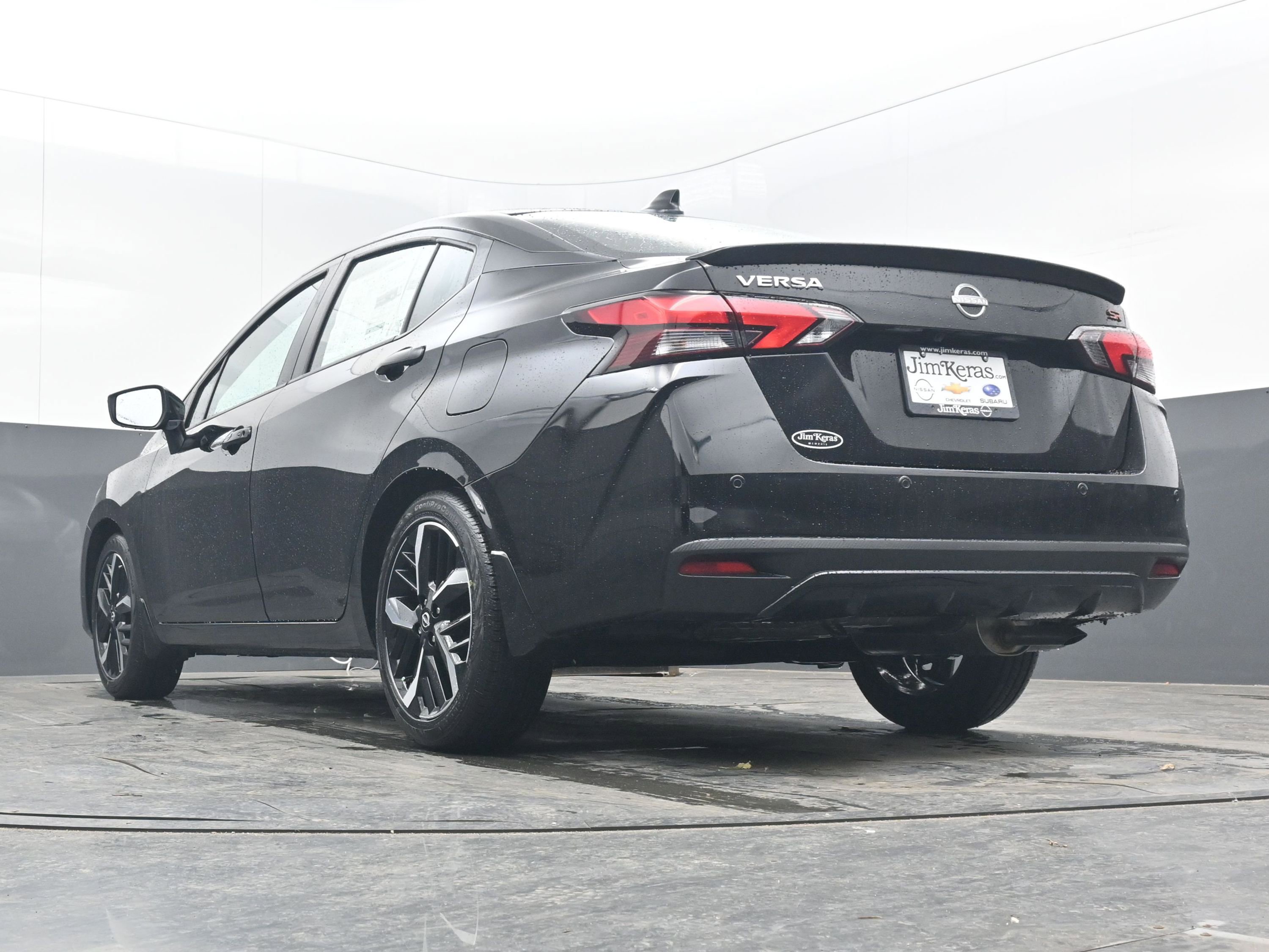 New 2025 Nissan Versa SR image 27