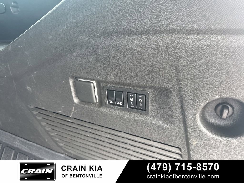 Used 2022 GMC Yukon XL Denali w/ Max Trailering Package AWD/4WD image 46