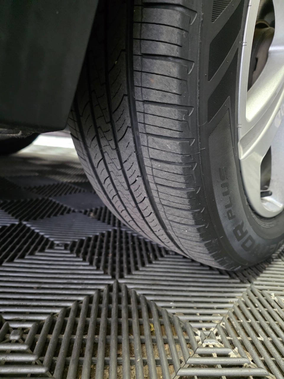 Used 2018 GMC Terrain SLE w/ Driver Convenience Package image 39