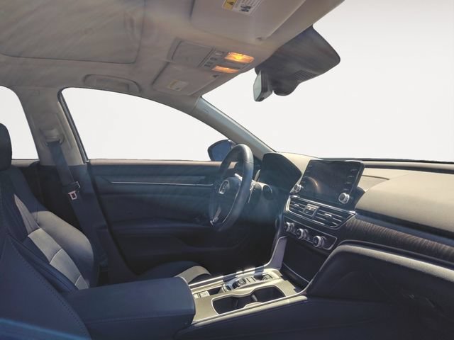 Used 2021 Honda Accord Touring image 14