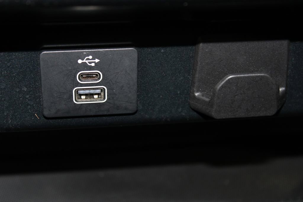 Used 2025 Ford F150 XLT w/ Equipment Group 301A Standard image 44