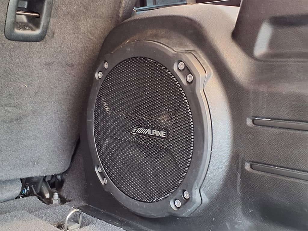 Used 2019 Jeep Wrangler Unlimited Sahara image 19