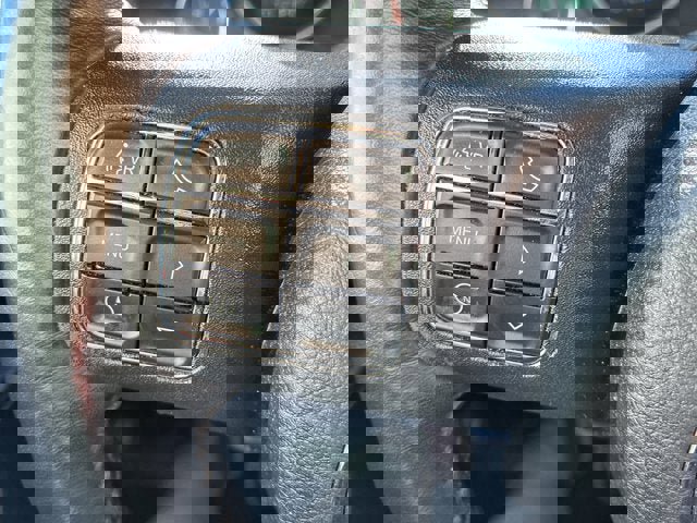 Used 2018 Jeep Wrangler Unlimited Sport w/ Connectivity Group image 20