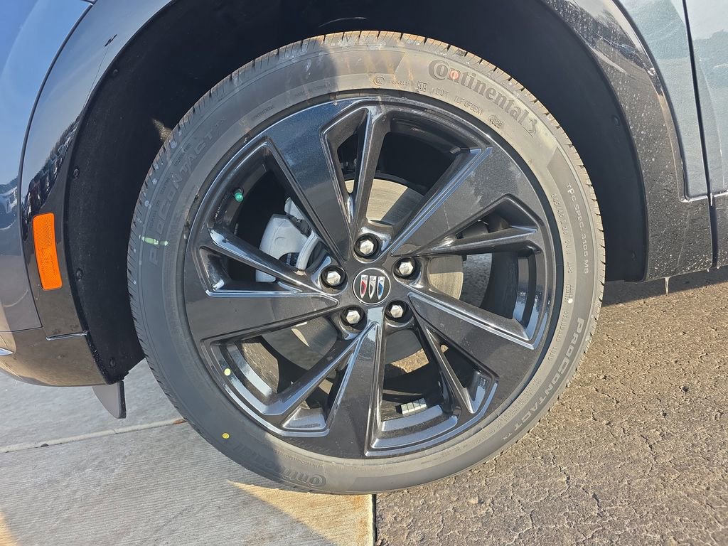 New 2026 Buick Envision Sport Touring image 22