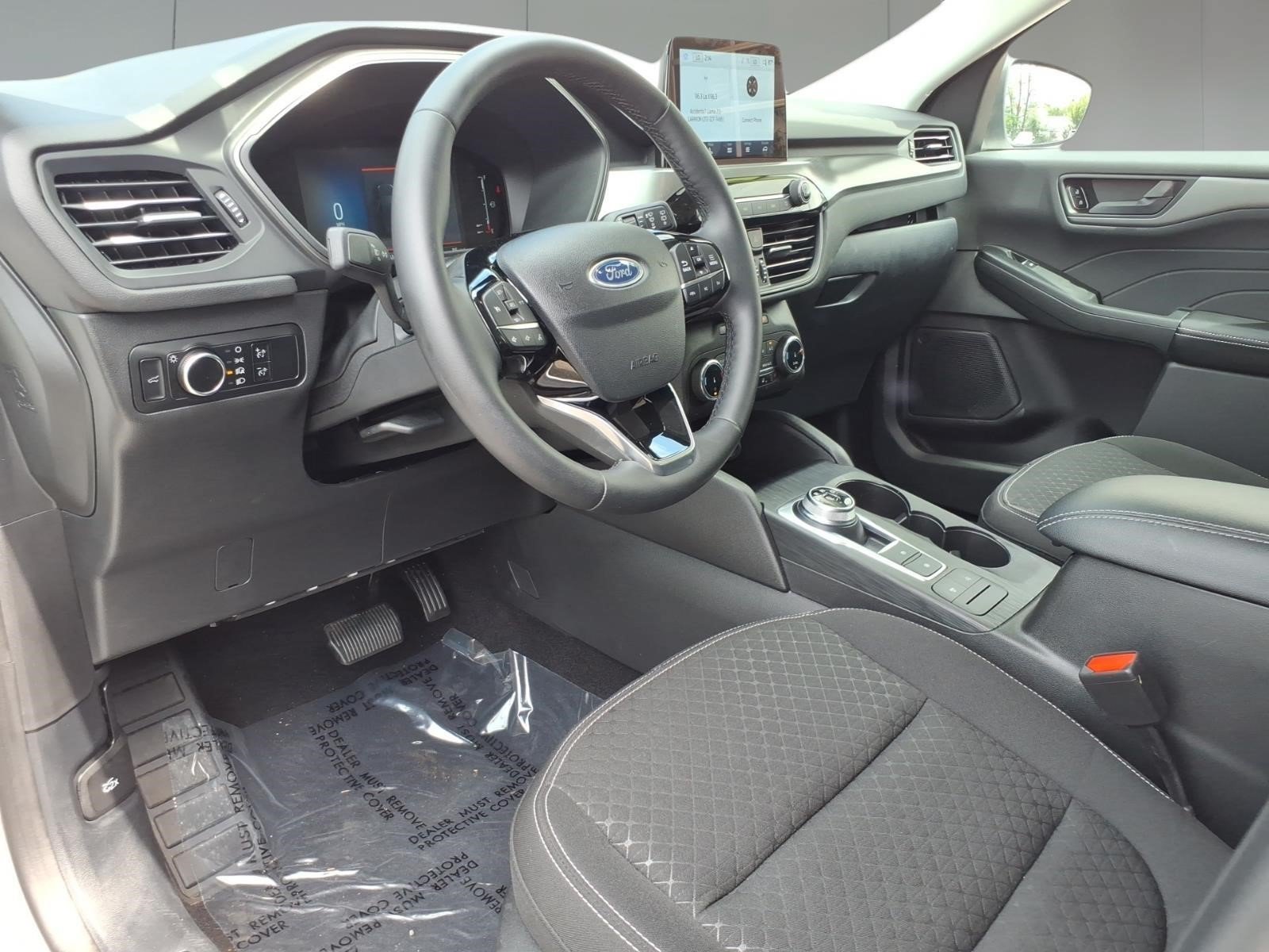 Used 2023 Ford Escape Active AWD/4WD image 8