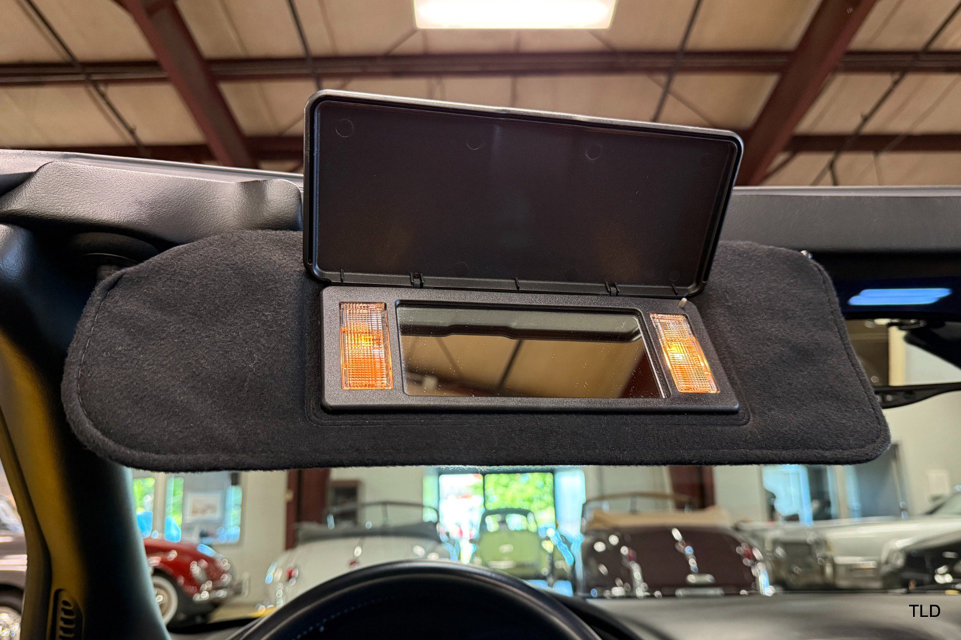 Used 2002 Chevrolet Corvette w/ Preferred Equipment Group2 image 78