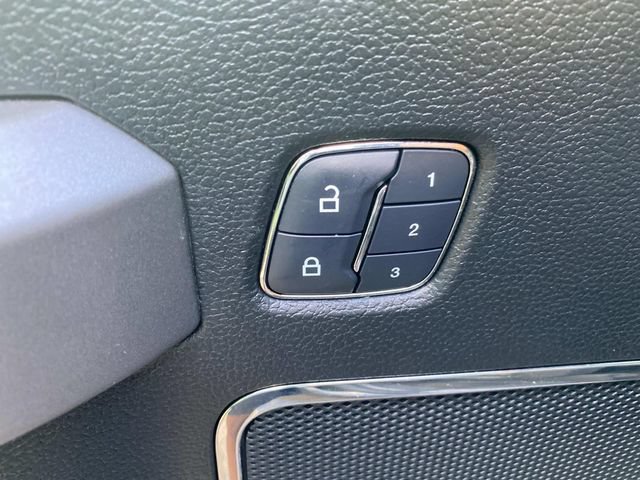 Used 2018 Ford F150 Platinum w/ Equipment Group 701A Luxury AWD/4WD image 14