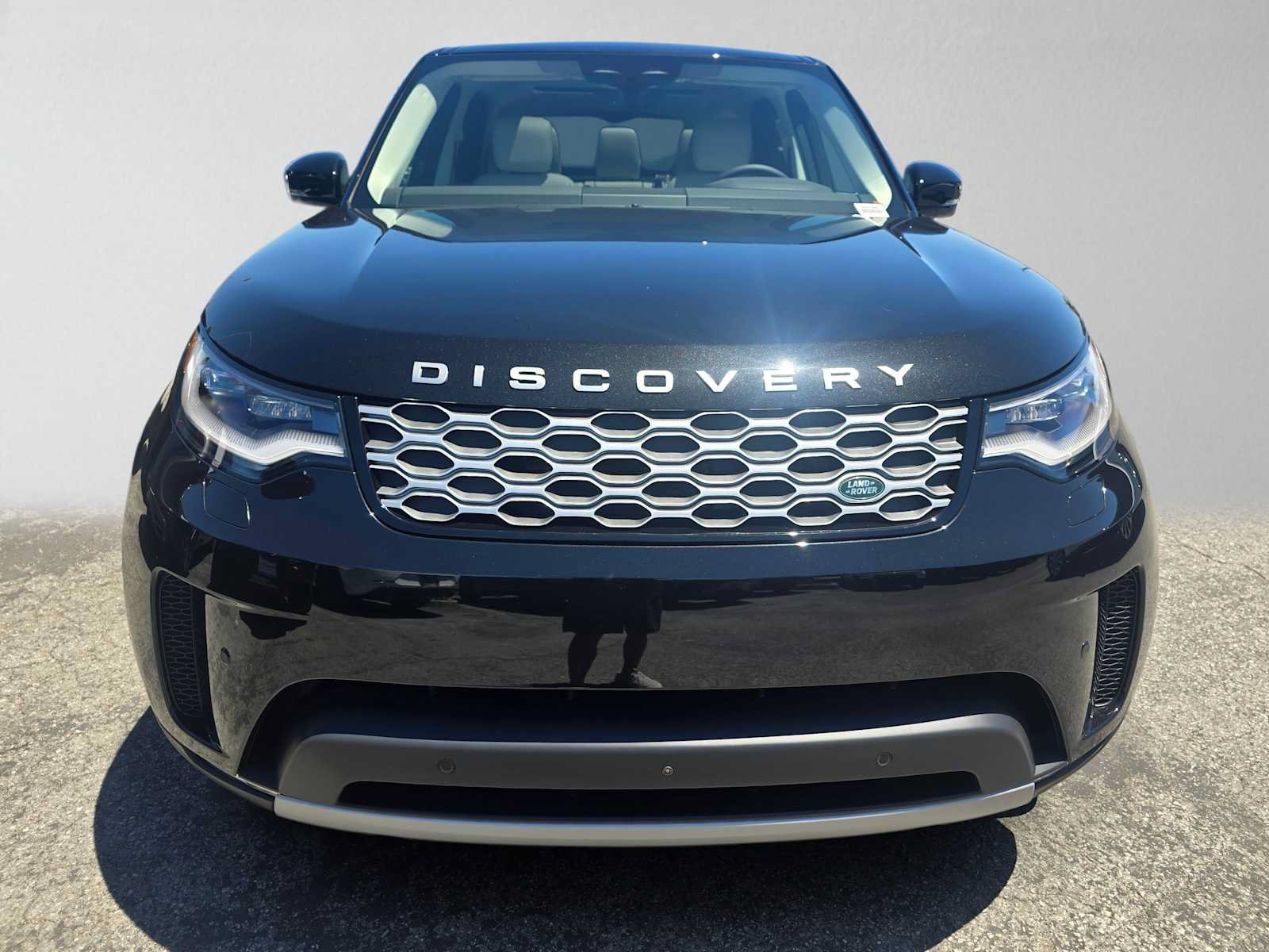 New 2026 Land Rover Discovery S AWD/4WD image 8