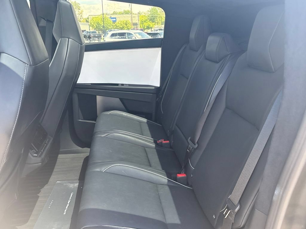 Used 2024 Tesla Cybertruck AWD Crew Cab image 13