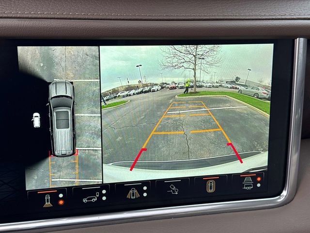 Used 2024 GMC Yukon Denali w/ Advanced Technology Package image 23