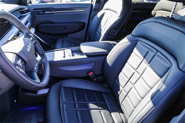 New 2026 Kia EV9 Land w/ Nightfall Edition Package image 16