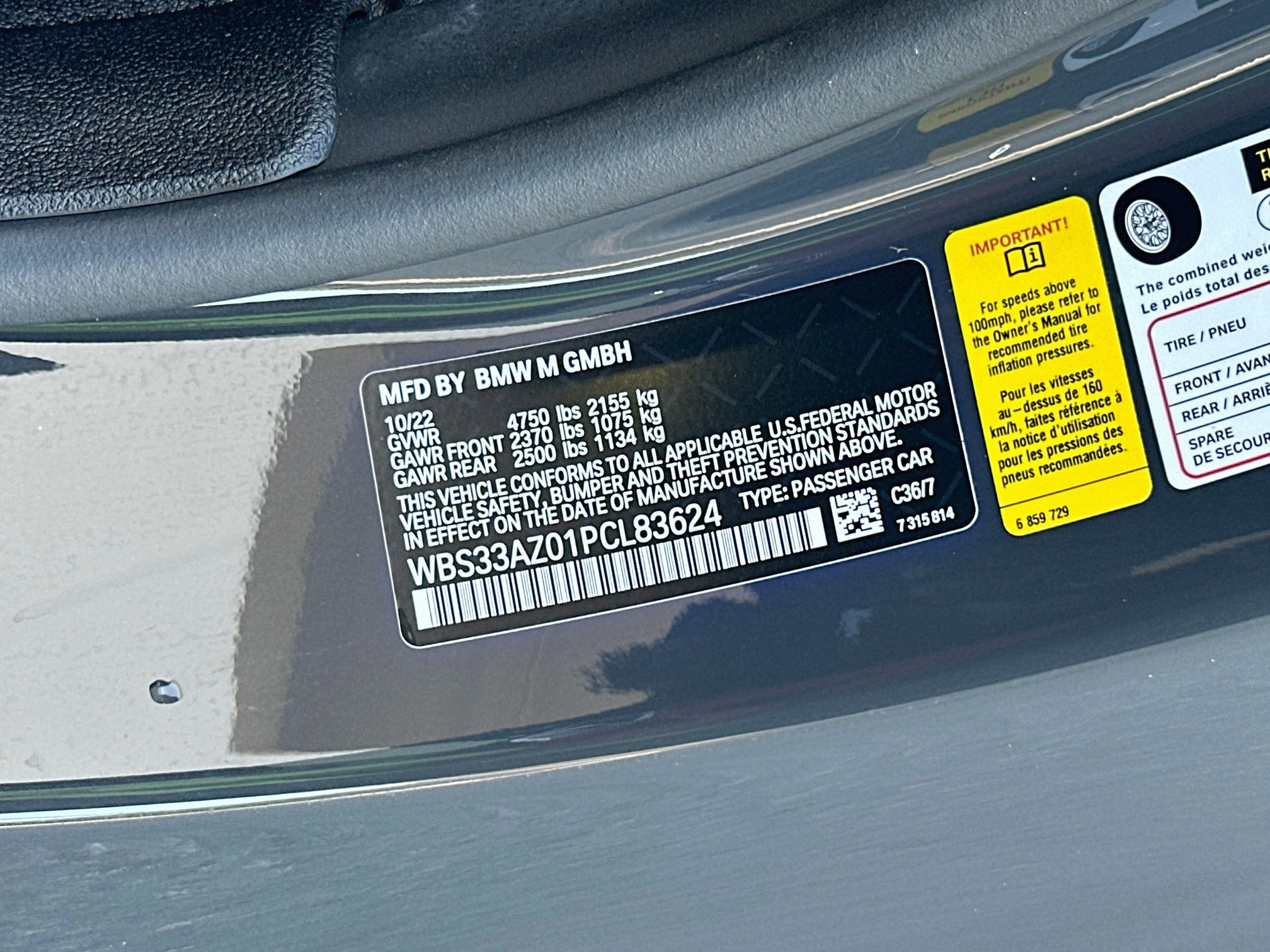 Used 2023 BMW M4 Competition w/ M Carbon Exterior Package RWD image 29