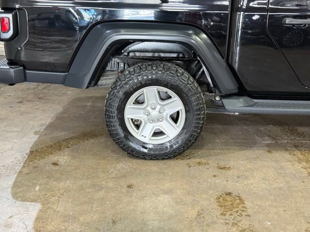 Used 2020 Jeep Gladiator Sport w/ Quick Order Package 24S image 6
