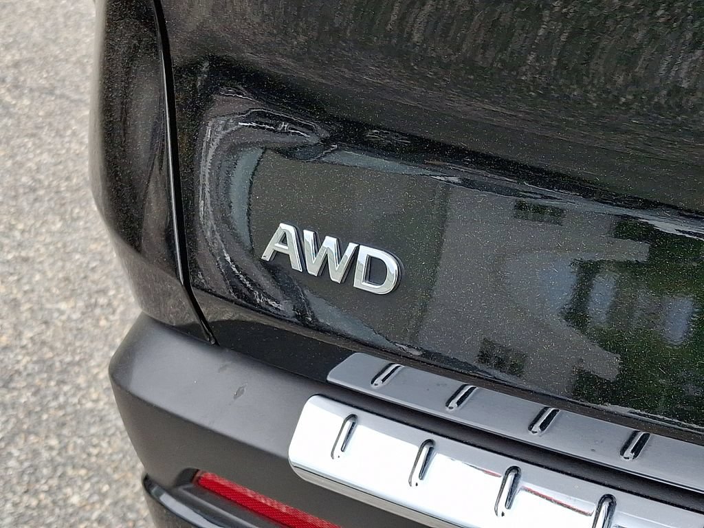 Used 2023 INFINITI QX60 Luxe w/ Performance Audio Package AWD/4WD image 31