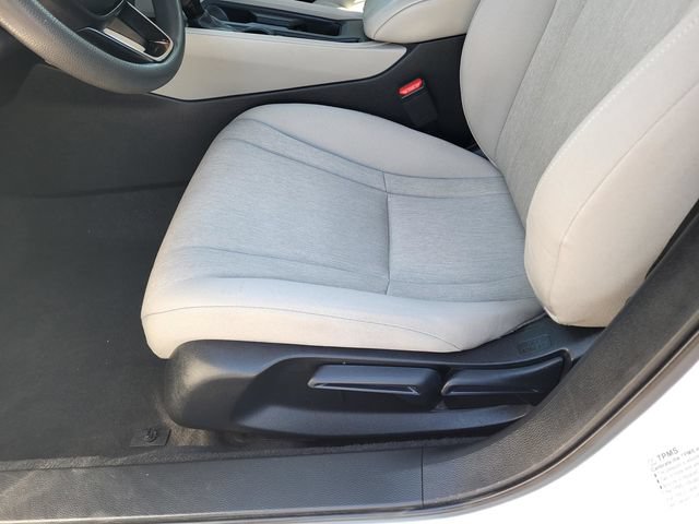 Certified 2025 Honda Accord LX image 17