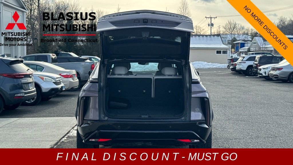 Used 2024 Cadillac Lyriq Sport image 24