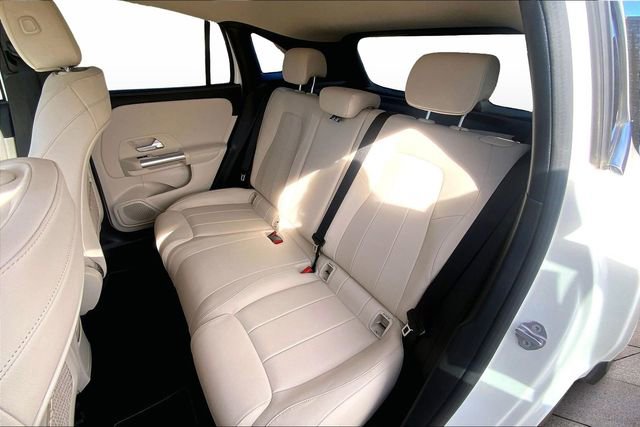 Used 2021 Mercedes-Benz GLA 250 4MATIC image 18