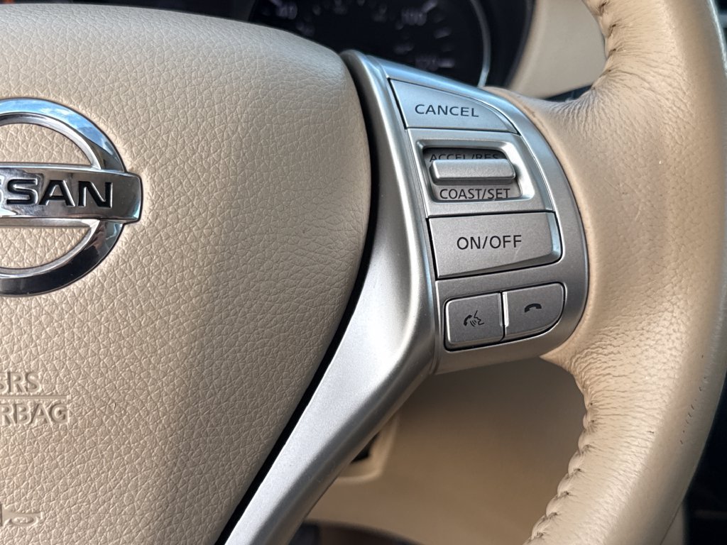 Used 2014 Nissan Rogue SL w/ SL Premium Package FWD image 18