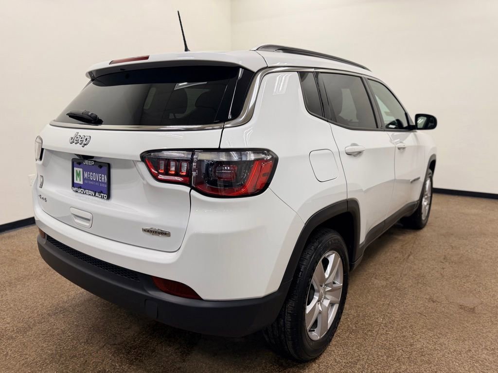 Used 2022 Jeep Compass Latitude w/ Convenience Group image 6