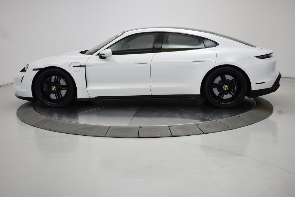 Used 2022 Porsche Taycan Turbo S AWD/4WD image 27