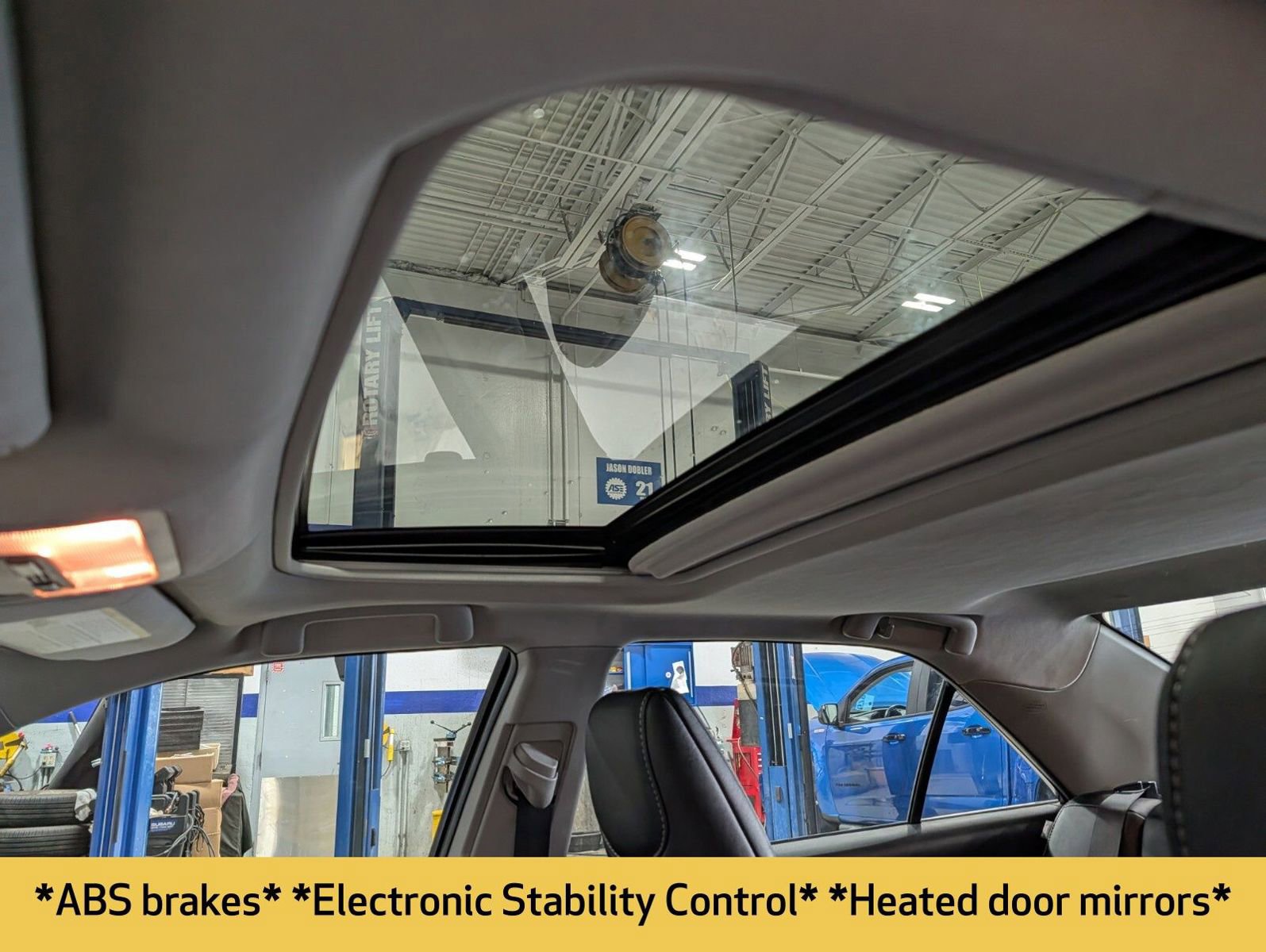 Used 2013 Toyota Camry SE image 4