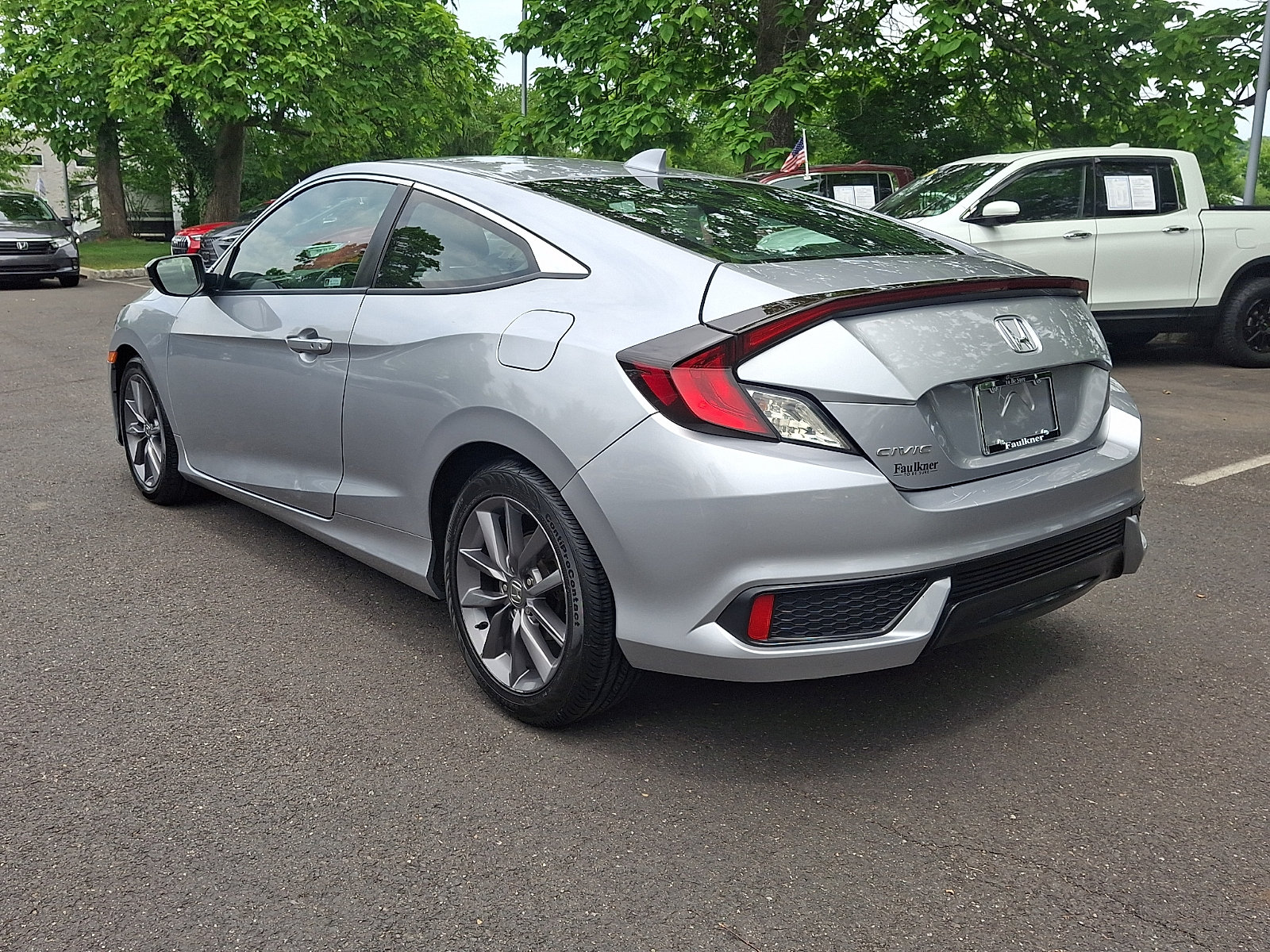 Used 2020 Honda Civic EX image 4