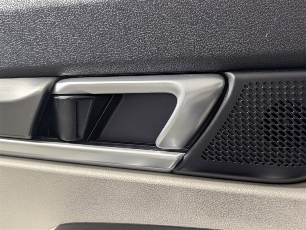 Used 2022 Kia Telluride S image 14