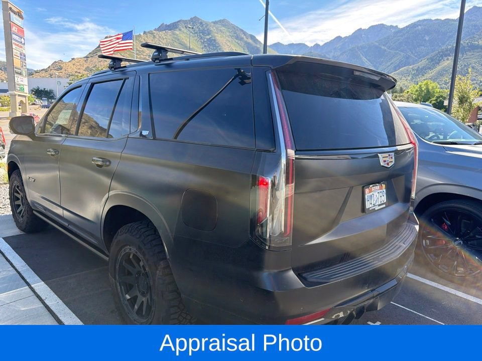 Used 2023 Cadillac Escalade V w/ Heavy-Duty Trailer Package AWD/4WD image 4