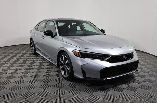 Used 2025 Honda Civic Sport Touring image 3