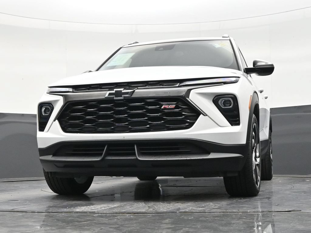 Used 2024 Chevrolet TrailBlazer RS FWD image 28