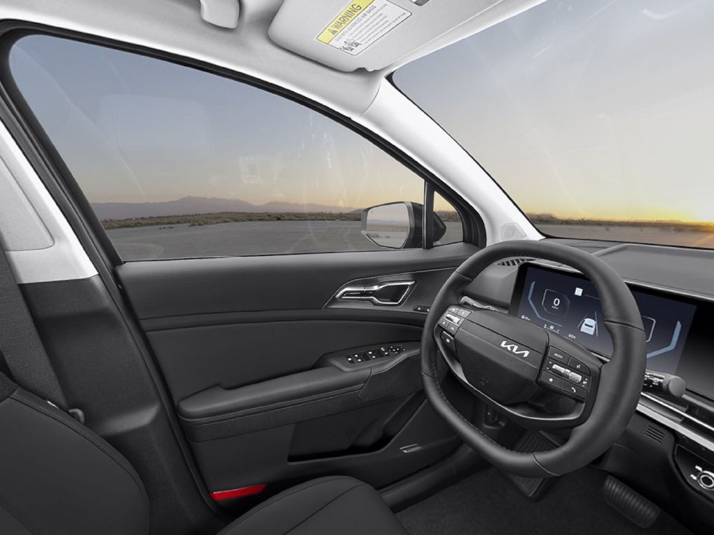 New 2026 Kia Sportage SX FWD image 15