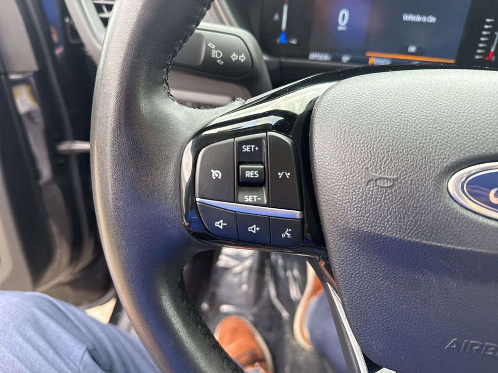Used 2023 Ford Escape Active AWD/4WD image 11