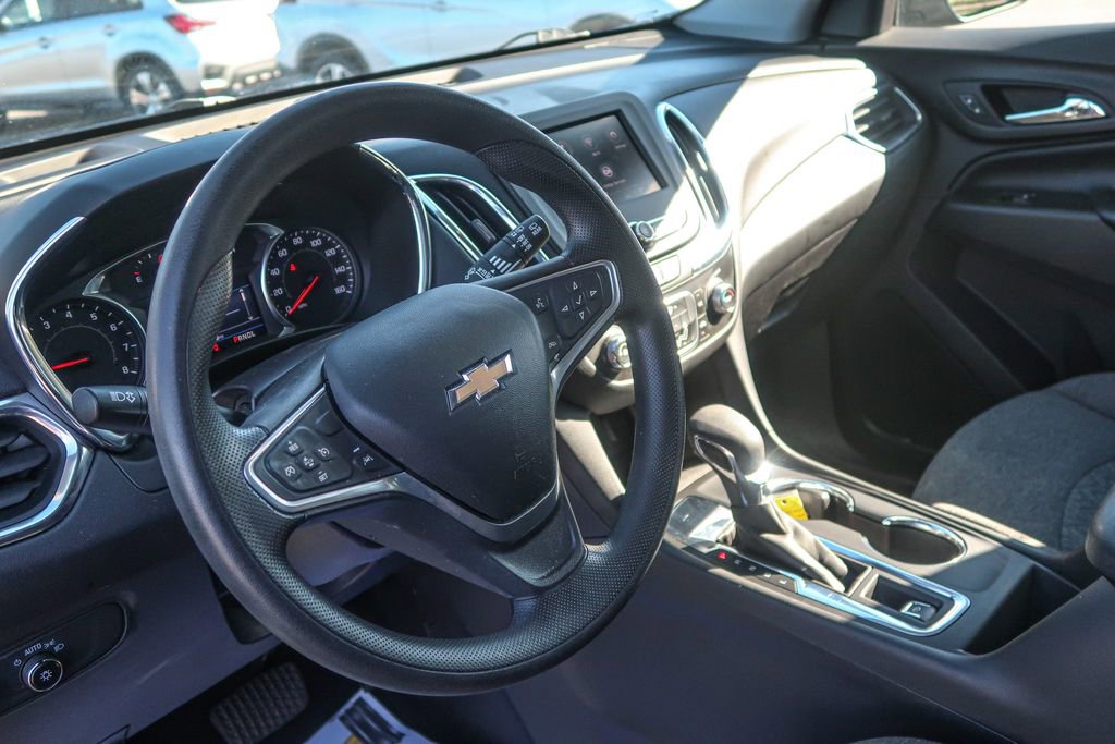 Used 2023 Chevrolet Equinox LT image 25