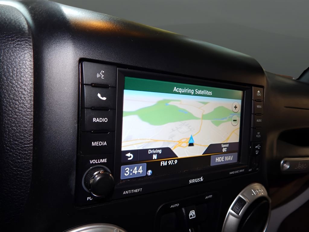 Used 2017 Jeep Wrangler Unlimited Sahara w/ Dual Top Group image 21