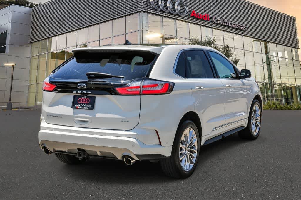 Used 2022 Ford Edge Titanium w/ Equipment Group 301A AWD/4WD image 4