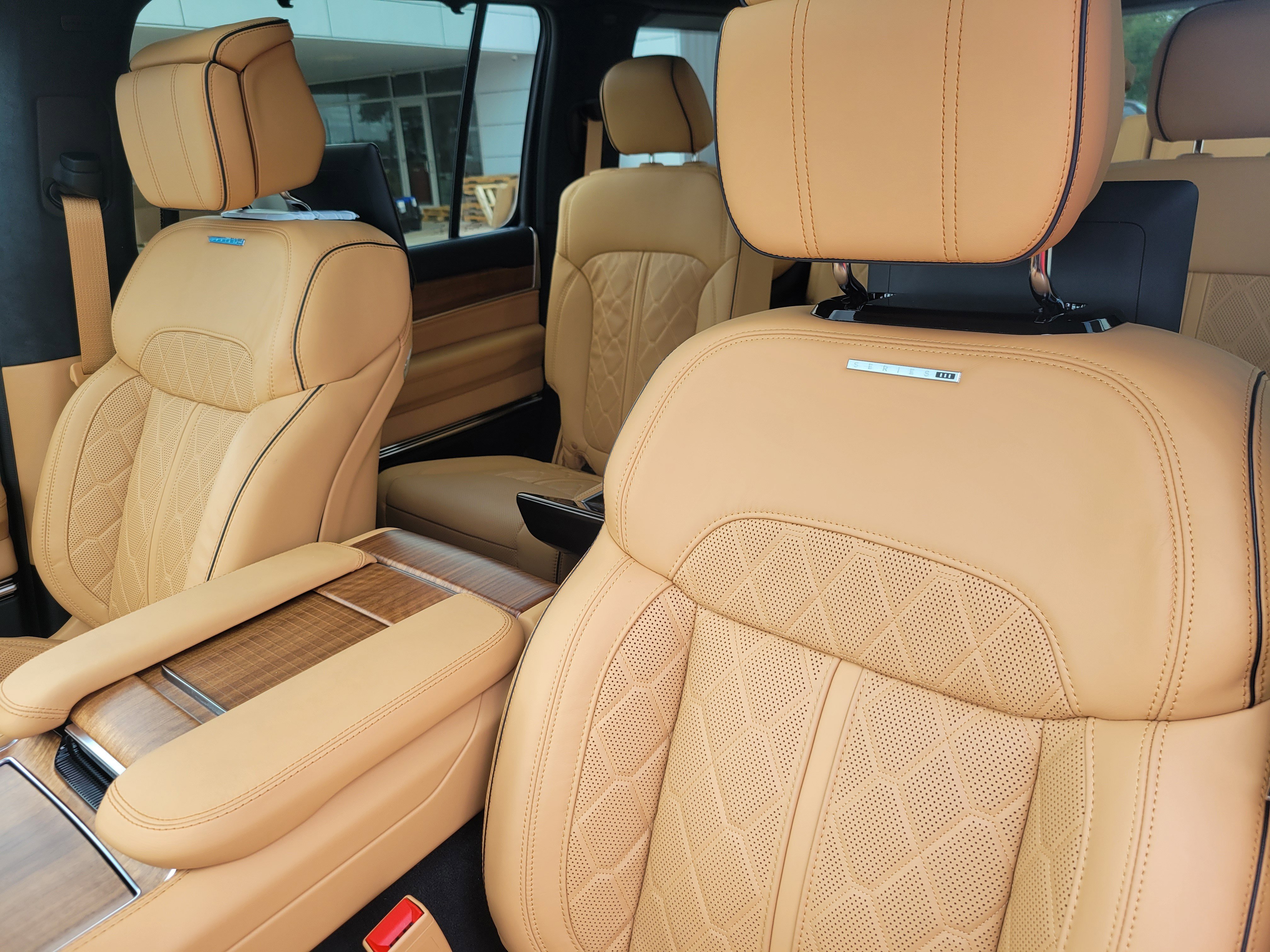 New 2025 Jeep Grand Wagoneer Series III w/ Rear Seat Video Group 1 image 21