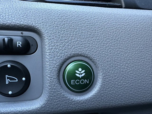 Used 2017 Honda Pilot Touring image 11