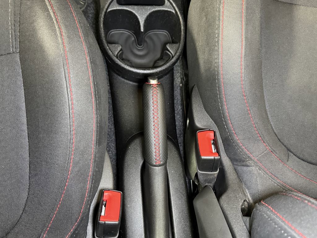 Used 2013 FIAT 500 Abarth w/ Comfort/Convenience Group image 26