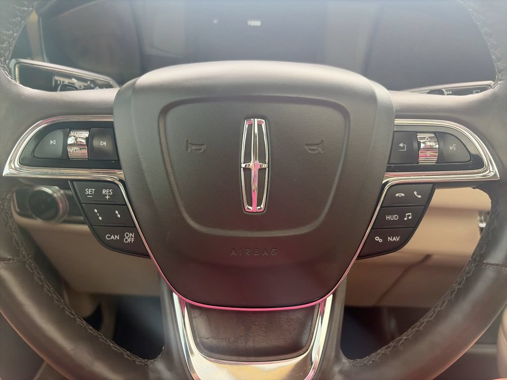 Used 2020 Lincoln Navigator Reserve w/ Equipment Group 208A Reserve AWD/4WD image 16