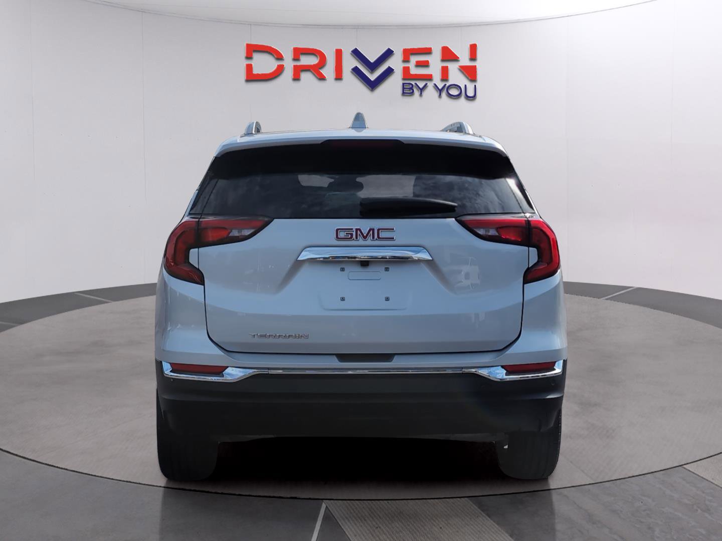 Used 2021 GMC Terrain SLT image 4