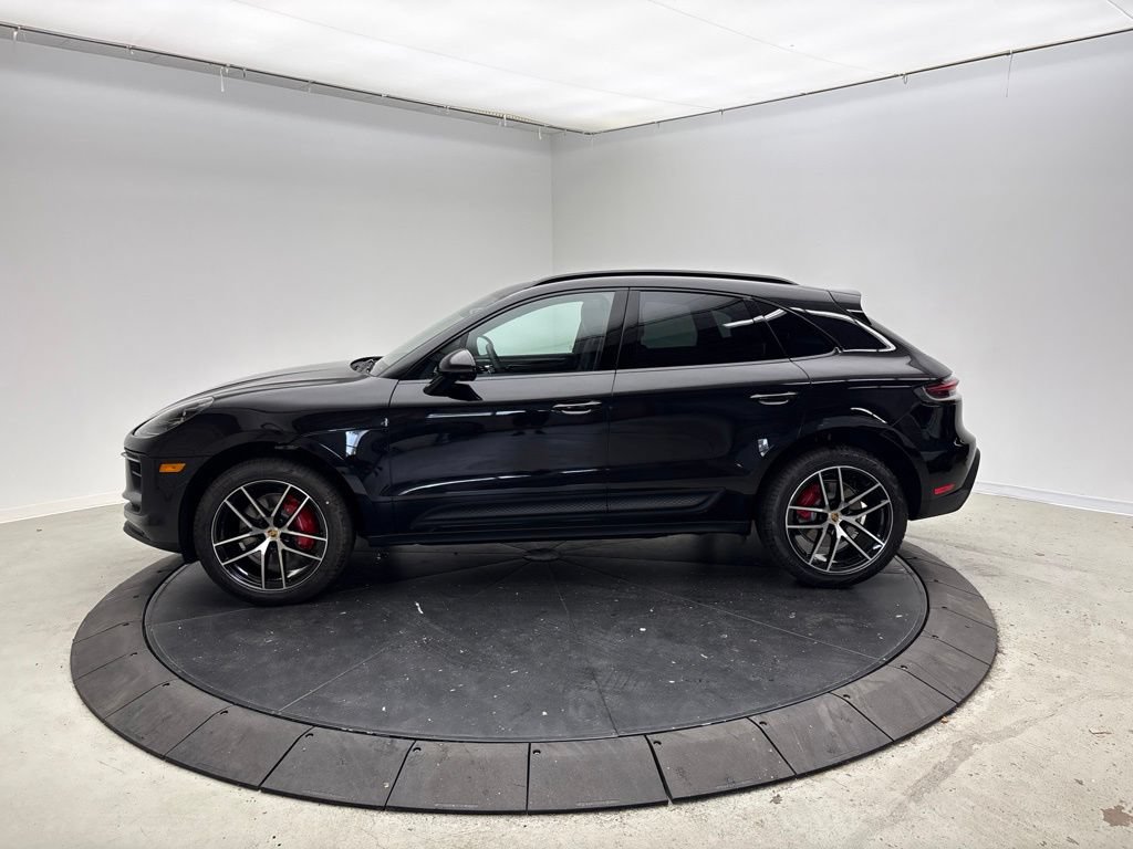 New 2026 Porsche Macan S AWD/4WD image 2