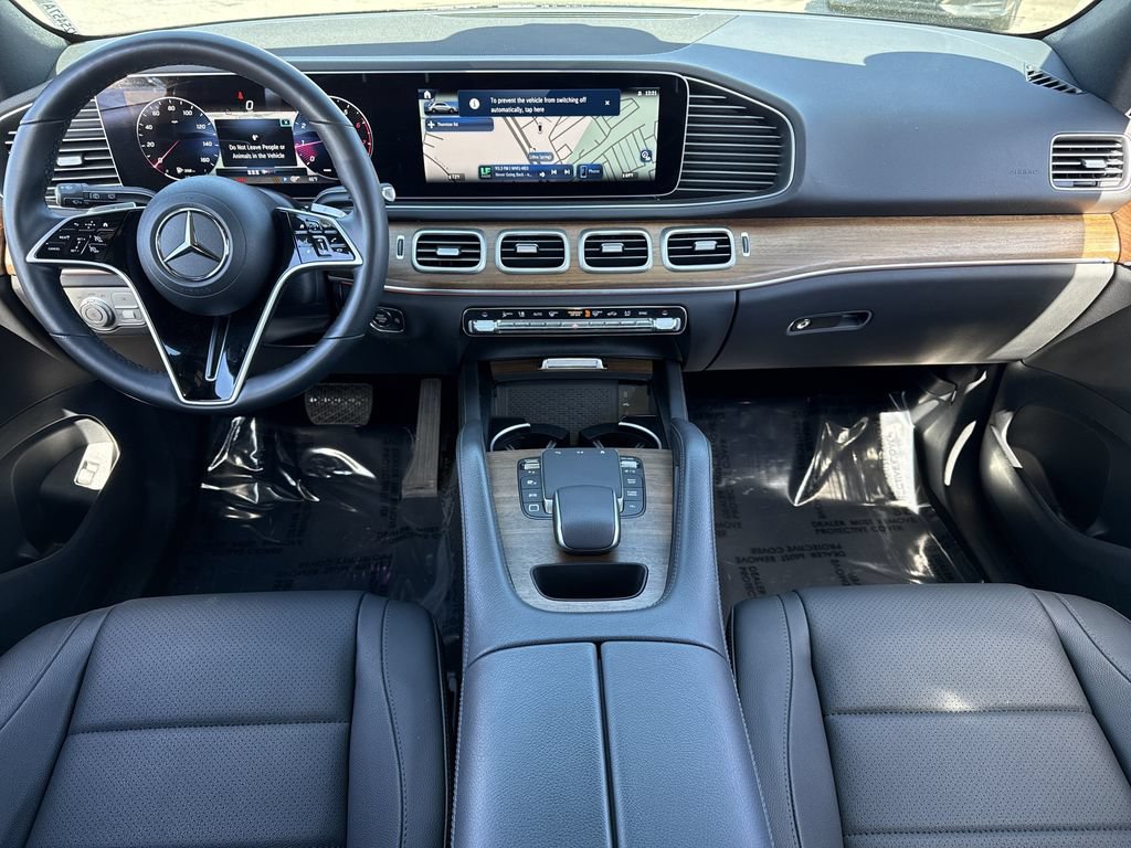 Used 2025 Mercedes-Benz GLE 350 4MATIC image 2