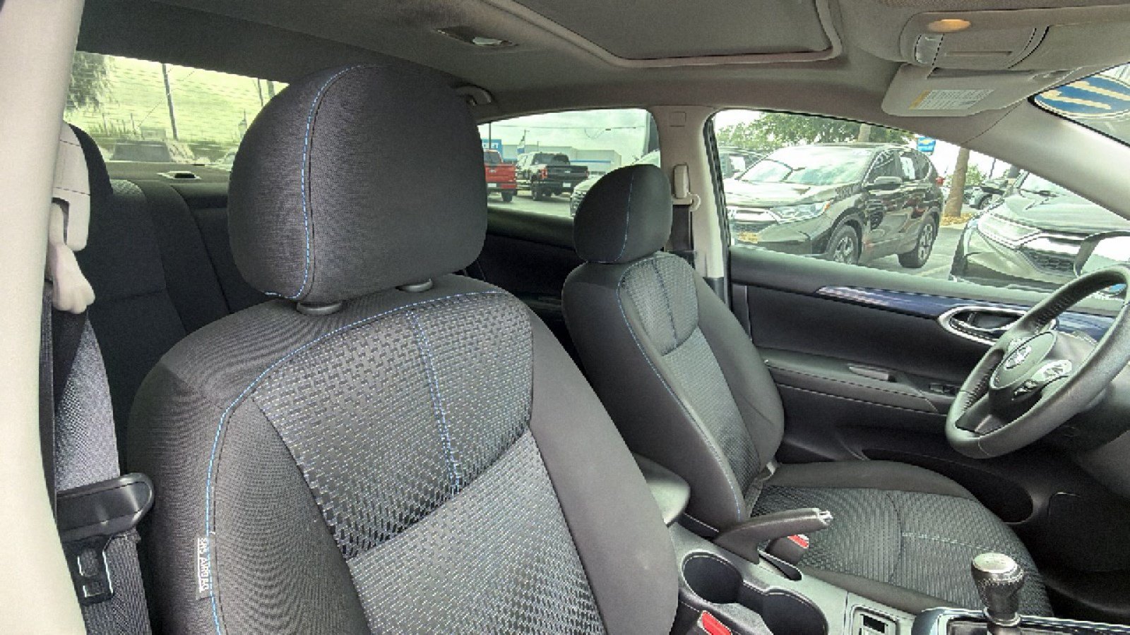 Used 2017 Nissan Sentra SR Turbo w/ SR Midnight Edition FWD image 30