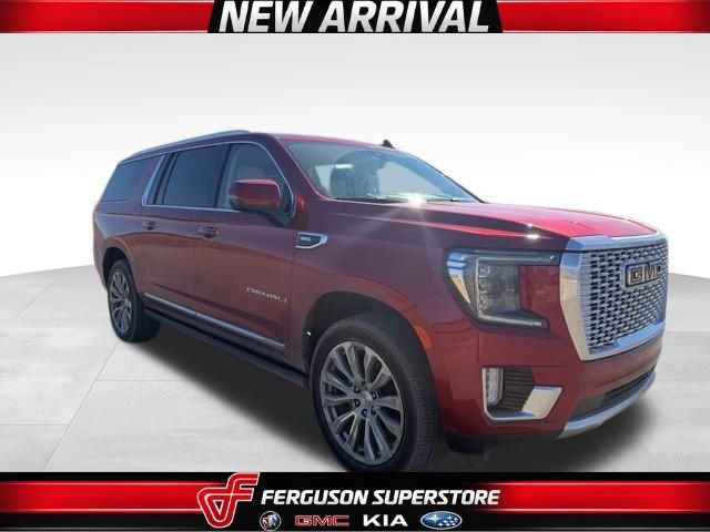 Used 2022 GMC Yukon XL Denali w/ Denali Premium Package